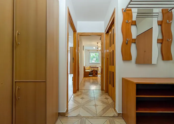 Apartamento Krzywoustego Comfort By Bookinghost