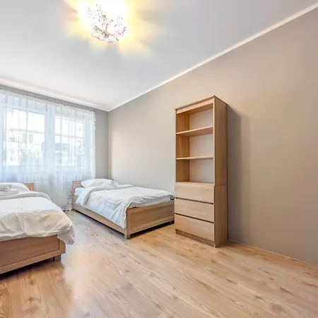 Krzywoustego Comfort By Bookinghost Appartement *